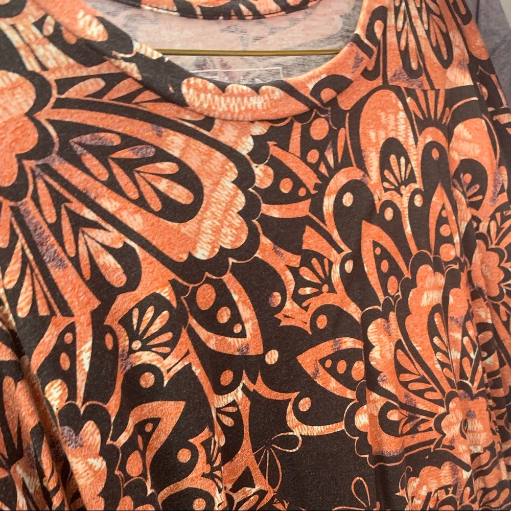 Lularoe - Picture 6 of 8
